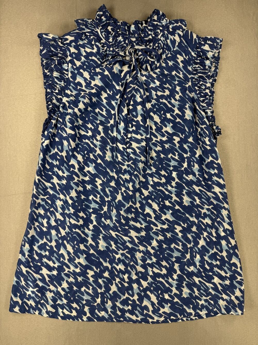 LOFT Women's Silk Blend Blue Brushstroke Tie Collar Ruffle Sleeveless Shirt Sz M